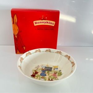 Royal Doulton Bunnykins Cereal Bowl Bunnykins at School Vintage Children